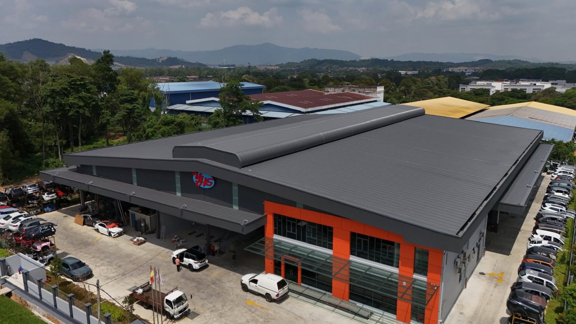 YHS Auto Parts warehouse and shopfront in Malaysia